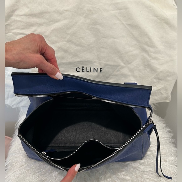 CELINE EDGE MEDIUM TOP HANDLE BAG - PRISTINE CONDITION - BLUE LEATHER - Picture 2 of 11